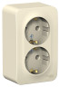 Systeme Electric Blanca наруж Молочная Розетка 2-ая с/з без шторок 16А, 250В, изолир. пластина