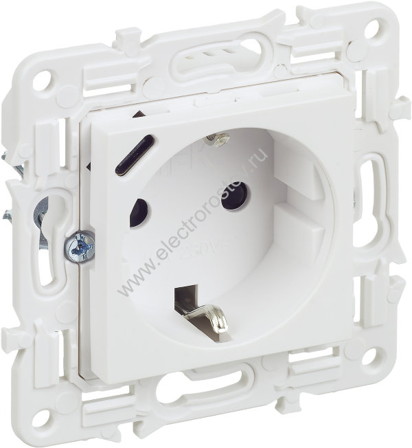 IEK SKANDY Арктический белый Розетка с/з с защитными шторками 16А с USB C 18Вт SK-R17W