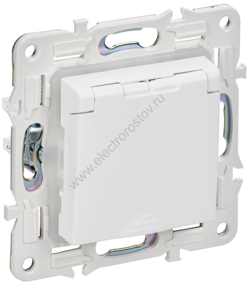 IEK SKANDY Арктический белый Розетка с/з с защитными шторками и крышкой 16А IP44 SK-R11W