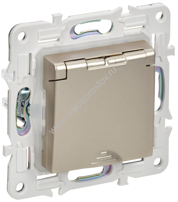 IEK SKANDY Шампань Розетка с/з с защитными шторками и крышкой 16А IP44 SK-R11Sh