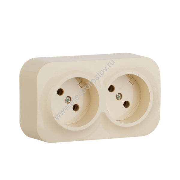 Quteo Крем Розетка 2-я б/з Legrand