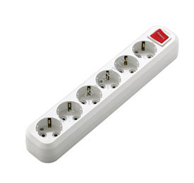 Колодка для удлинителя 6 розеток с заземл. с выкл. Makel