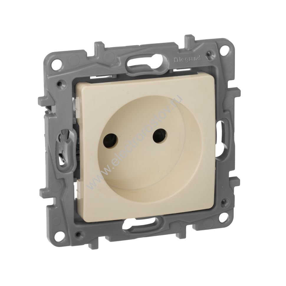 Etika Слоновая кость Розетка 1-ая без заземления, с защ. шторками, винт. клеммы Legrand