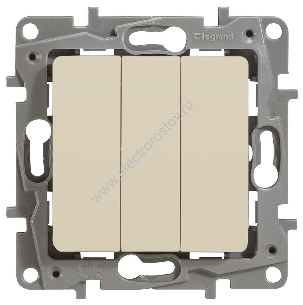 Etika Слоновая кость Выключатель 3-клавишный Legrand