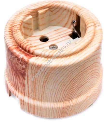 Лизетта Карельская сосна Розетка 1-ая с заземлением, пластик Bironi