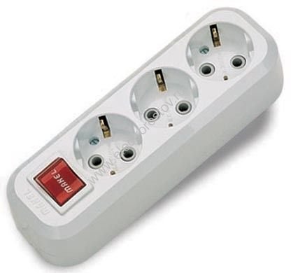 Колодка для удлинителя 3 розетки с заземл. выкл. Makel