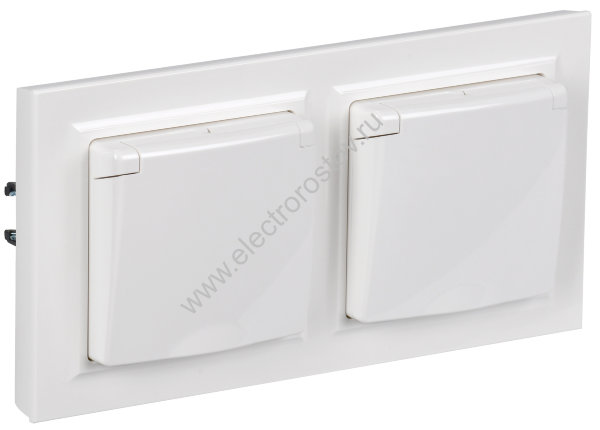 IEK BRITE Белый Розетка с кр. 16А IP44 РСбш10-3-44-БрБ в сборе 2шт