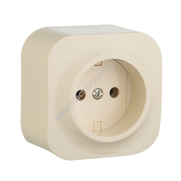 Quteo Крем Розетка 1-я б/з Legrand