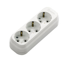 Колодка для удлинителя 3 розетки с заземл. Makel